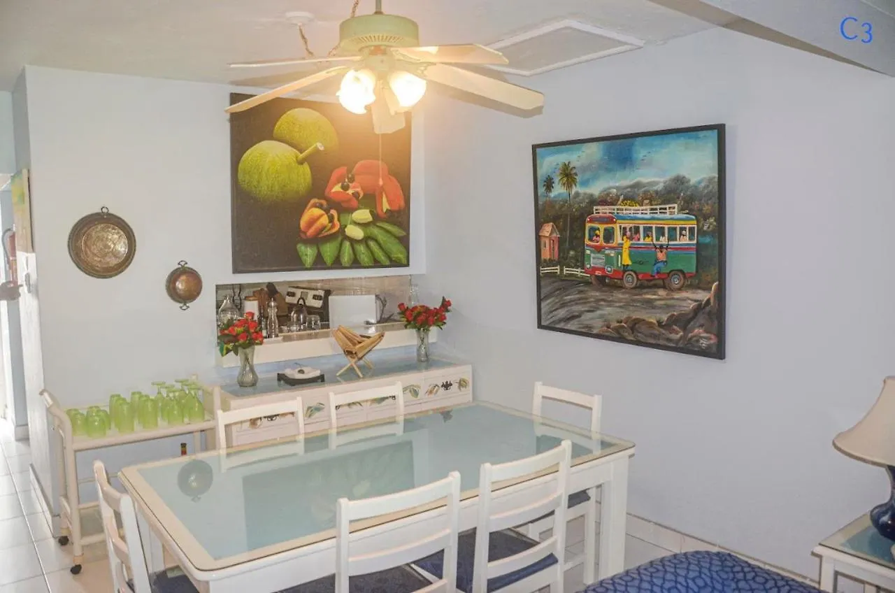 Condo Rios Resort Ocho Rios Hotel